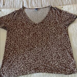Old Navy Luce Brown Patterned V-Neck Tee- Large